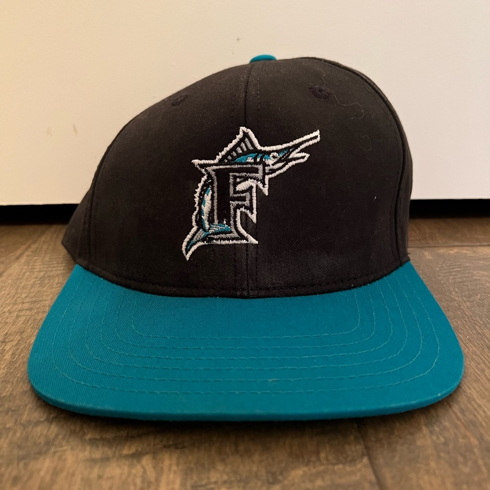 Rare retro Florida marlins SnapBack